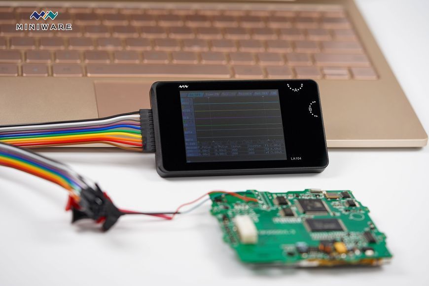 LA104 Mini DSO Digital Logic Analyzer 2.8" &mdash; компактний аналізатор логічних сигналів для ремонту й налагодження la-104 фото